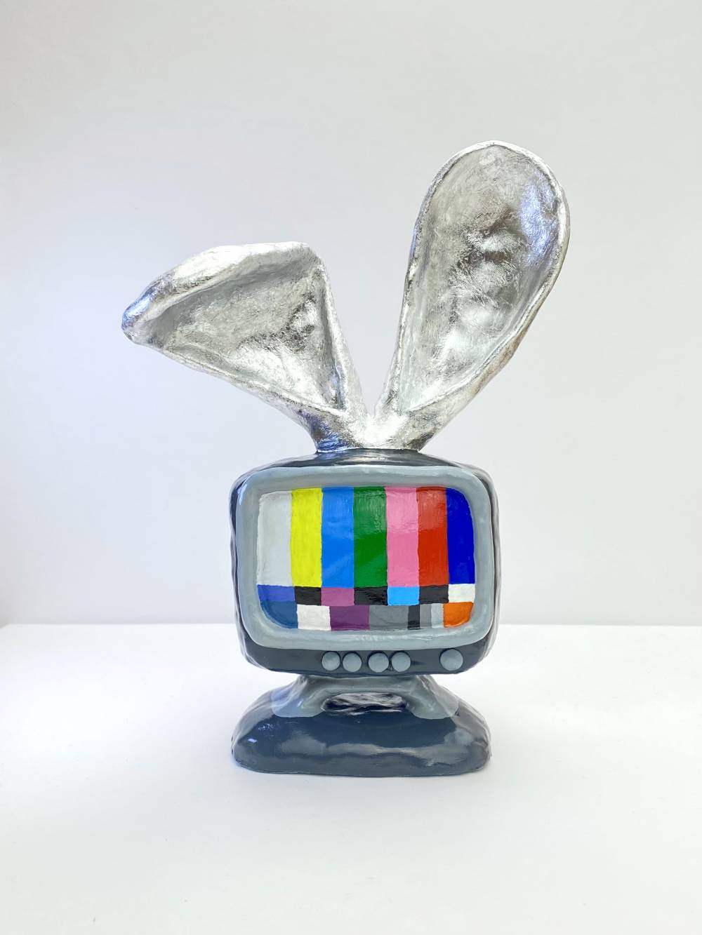 художник Кирилл Суриков - Bunny TV #4