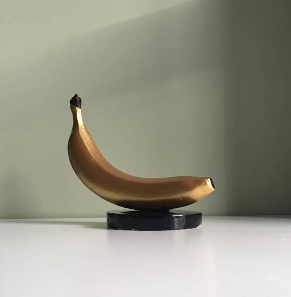 художник Цукан Дима - картина Золотой банан - реализм,гиперреализм - - Не указан -
