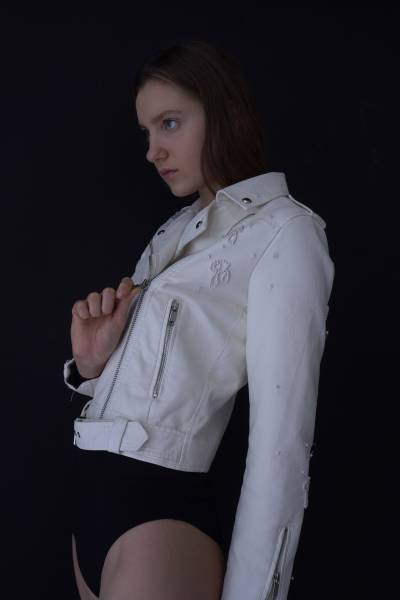 художник о5о (Мария Саввина) - Куртка белая / экокожа